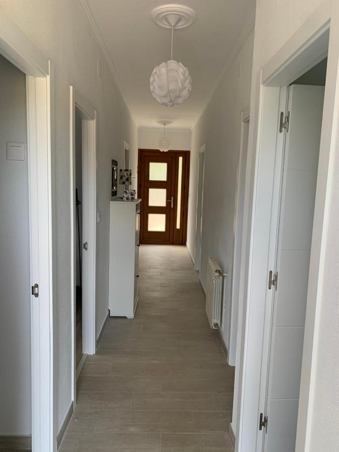 A Casa Vermella Con Jardin A 10 Minutos De Santiago De Compostela Apartment Ortono Exterior foto